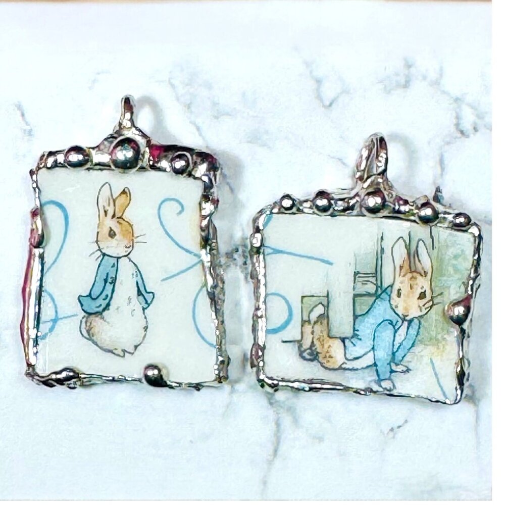 SOLD! Peter Rabbit Wedgwood Broken China Pendant w/ Silver Artisan Bezel & Ball - Picture 11 of 14